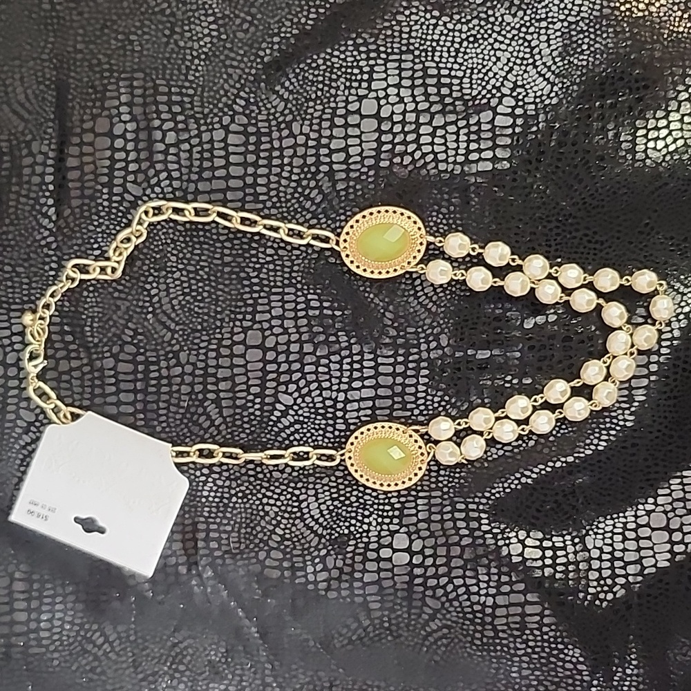 Faux jade and pearl necklace